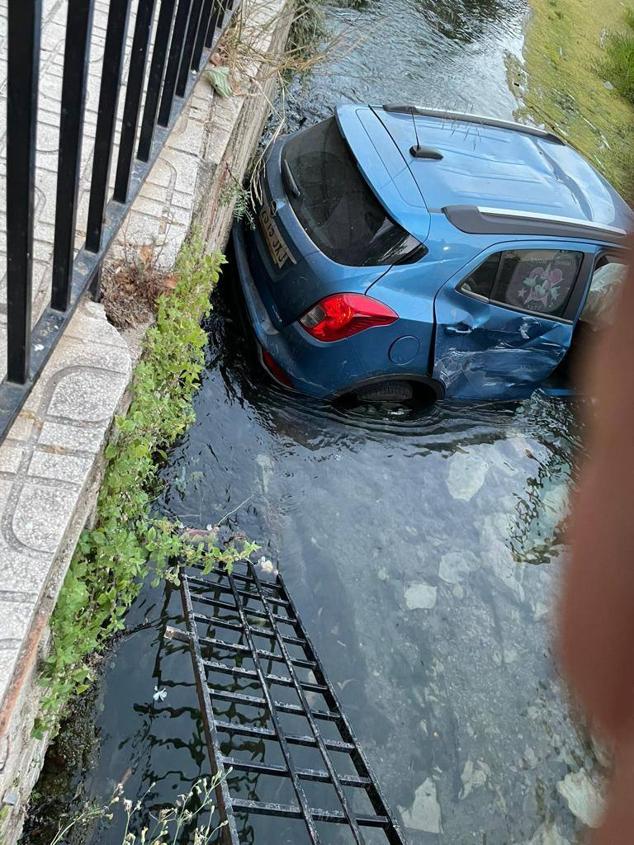 Fotos: Así ha quedado el vehículo del conductor que ha atropellado dos personas en Canals