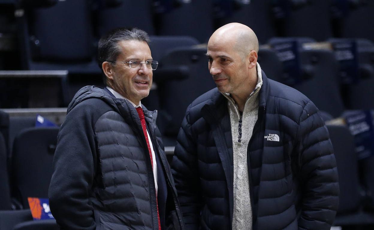 Pedro Martínez y Joan Peñarroya, en la última visita del BAXI Manresa a la Fonteta.