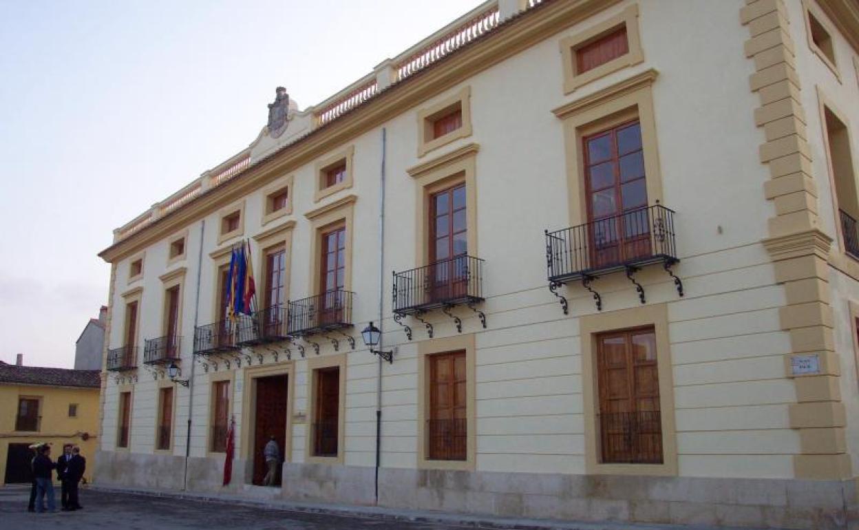 Ayuntamiento de Aielo de Malferit. 