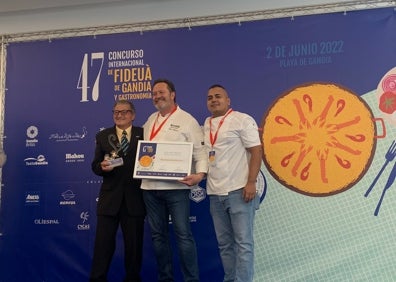 Imagen secundaria 1 - El premio a la mejor fideuà viaja a Valencia