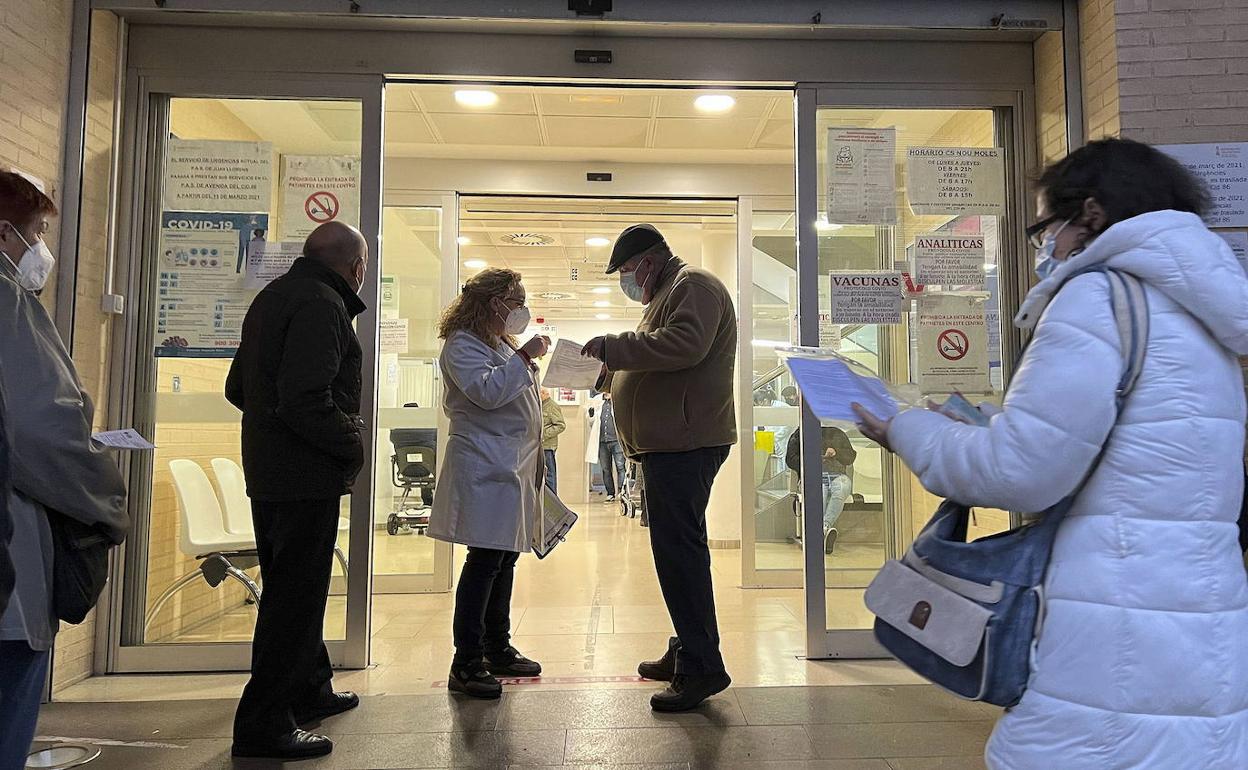 Atención en un centro sanitario. 