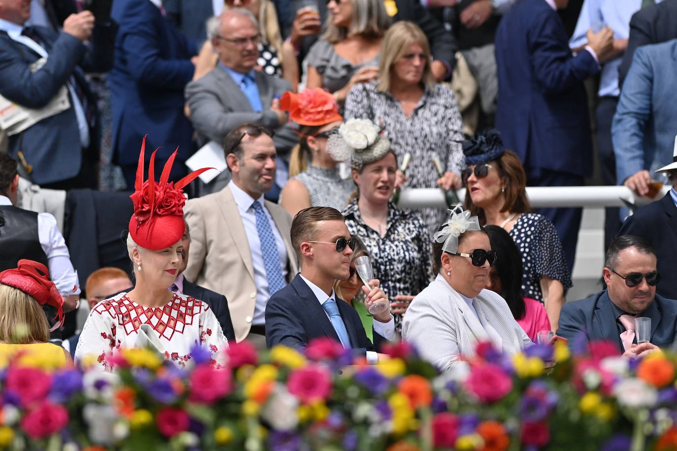 Fotos: Duelo de pamelas y tocados en el legendario Derby de Epsom