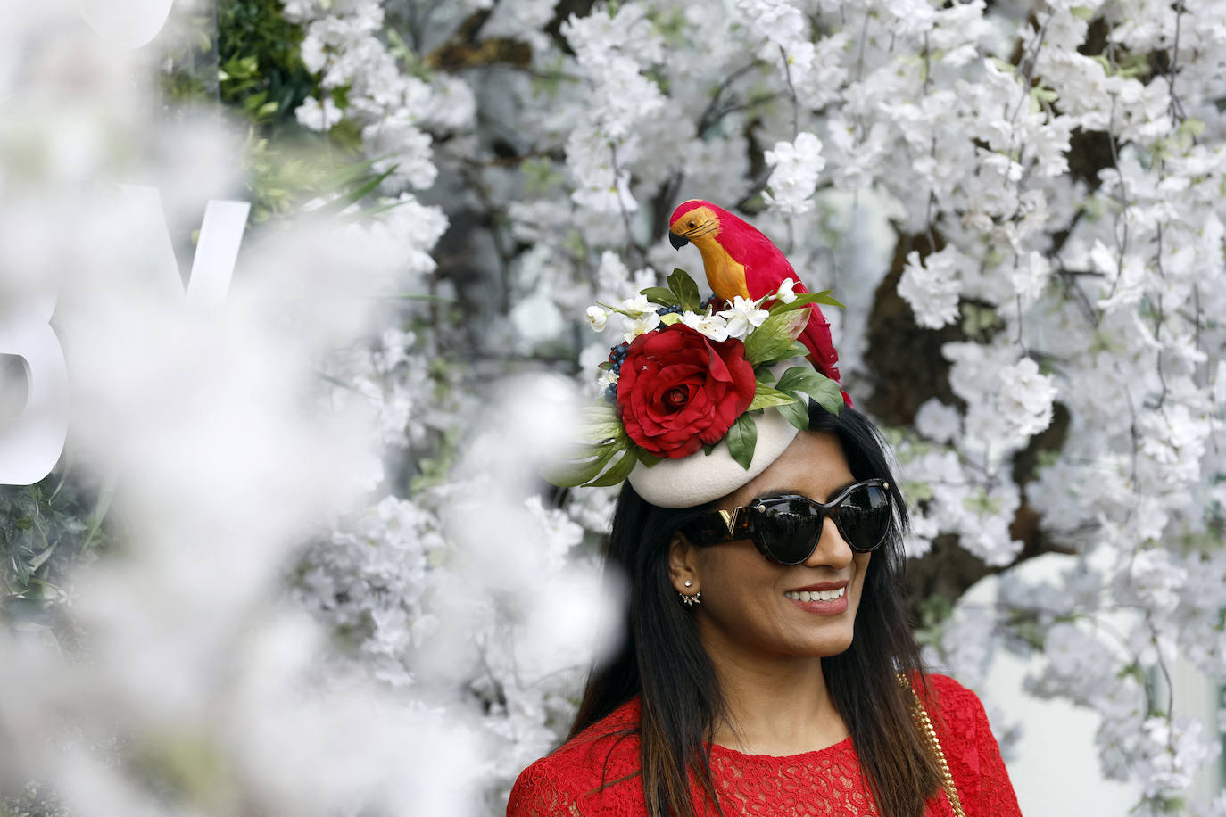 Fotos: Duelo de pamelas y tocados en el legendario Derby de Epsom