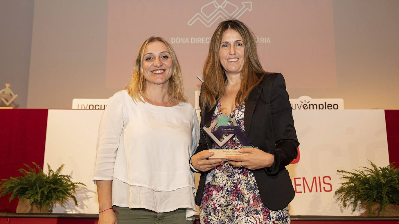 Angela Pérez cuando fue galardonada con el premio UVocupació a Mujer Directiva o Empresaria. 