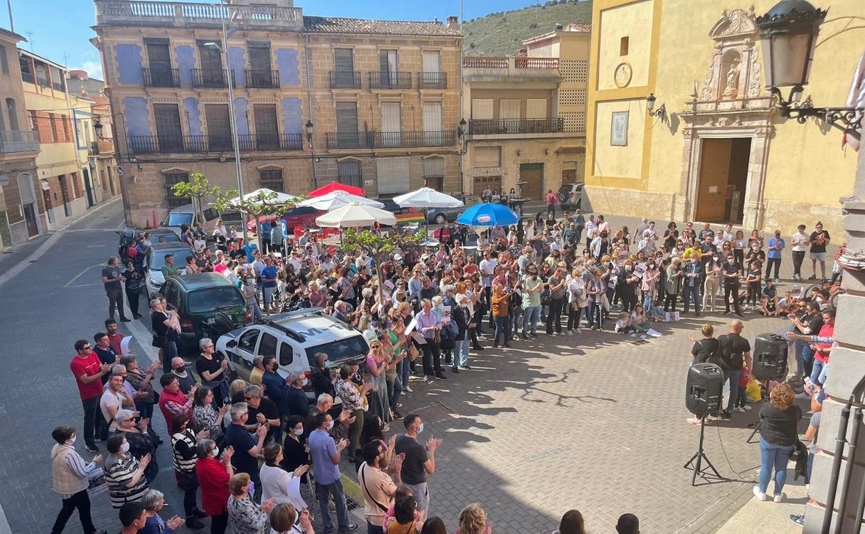 Concentración en Antella a favor del indulto. 