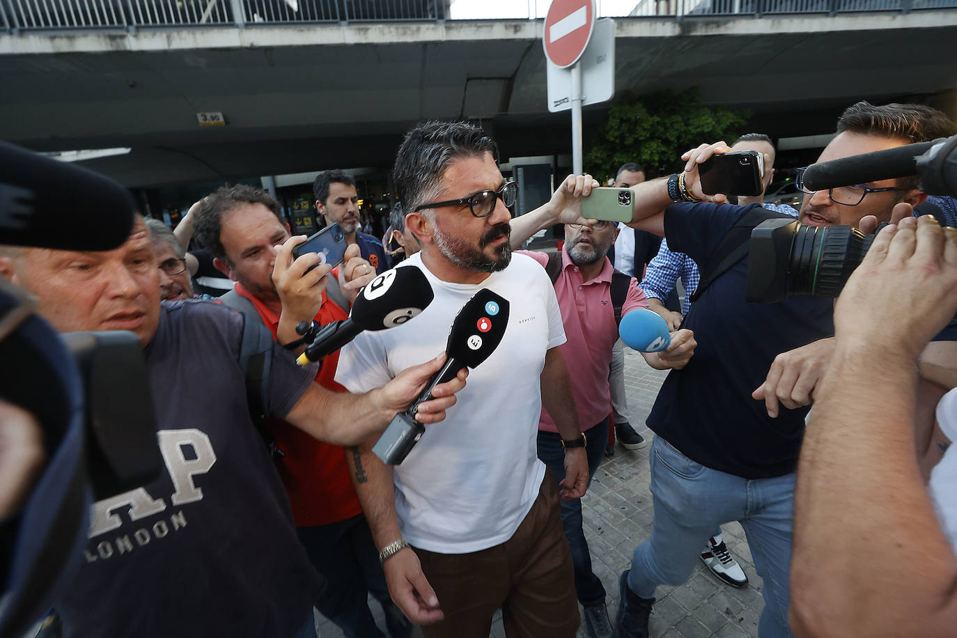 Fotos: Gattuso aterriza en Valencia