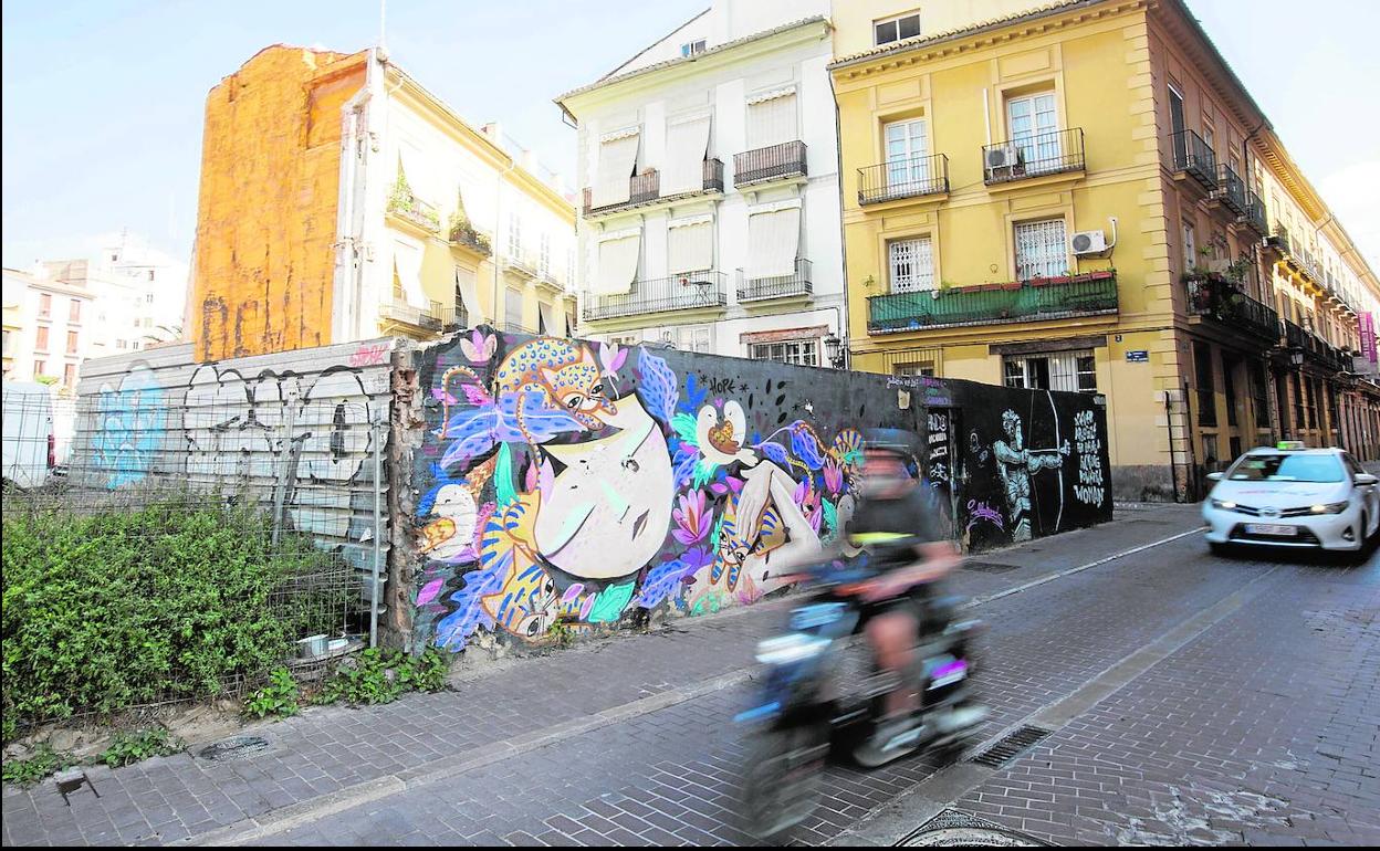 Velluters, Valencia | El solar del Princesa sigue en el olvido