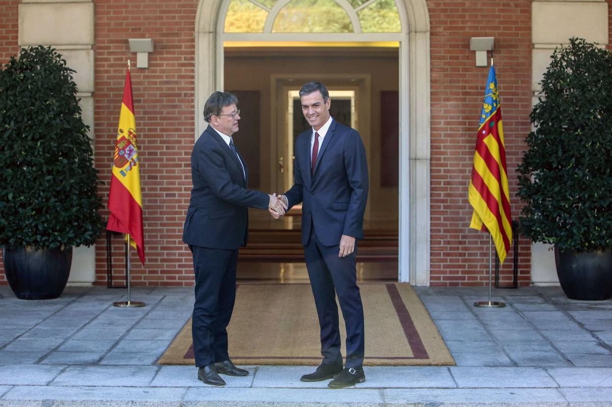 Encuentro entre Sánchez y Puig en la Moncloa, en octubre de 2018. EfE