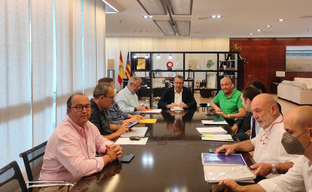 Imagen de la reunión mantenida este martes en Benidorm