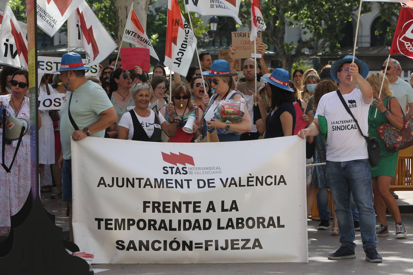 Manifestación este jueves frente al consistorio.