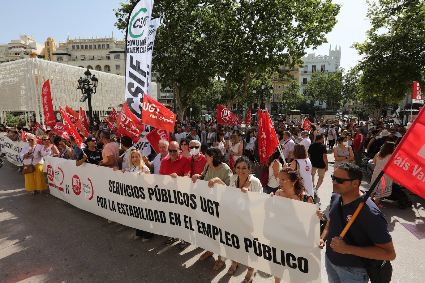 Manifestación este jueves frente al consistorio.