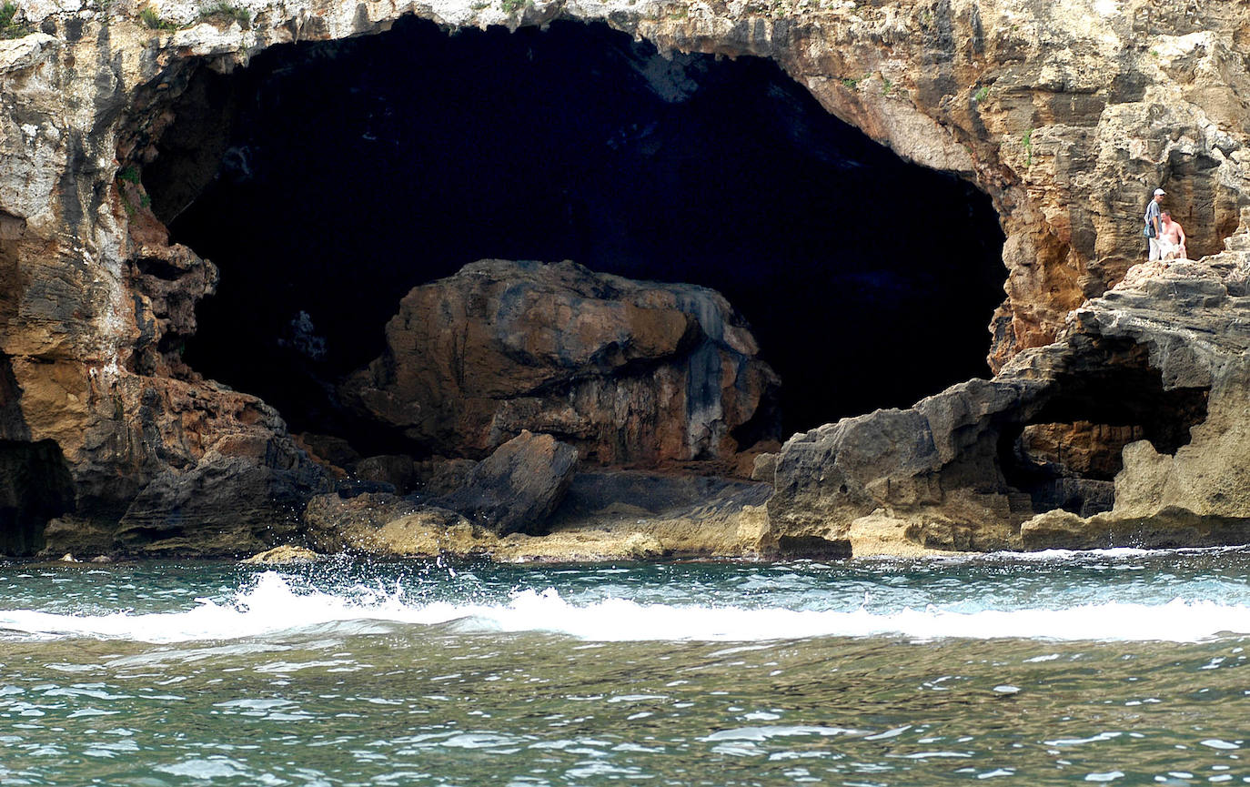 La Cova Tallada, Dénia, Alicante