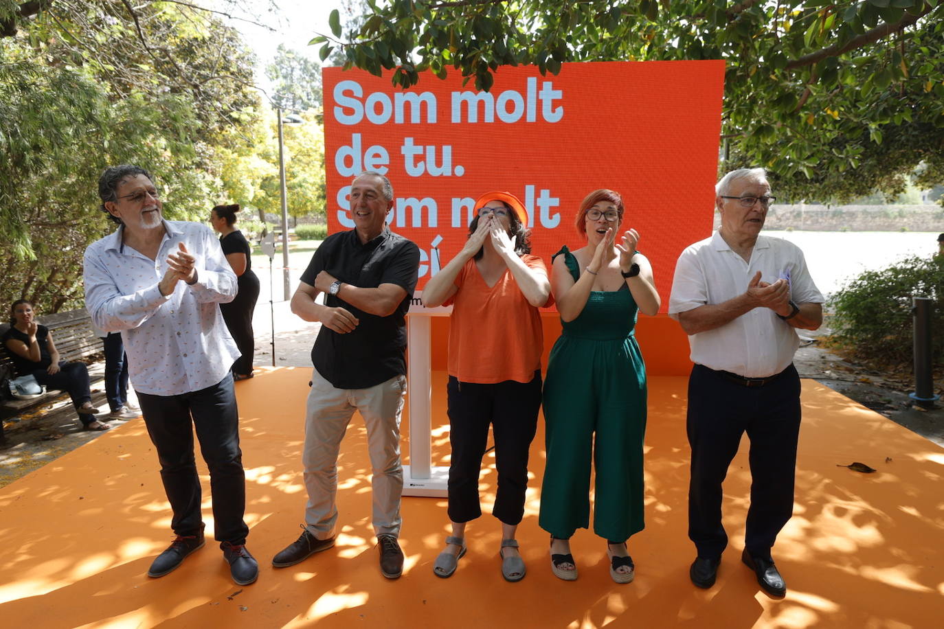 Fotos: Primer acto de partido de Compromís tras la imputación de Oltra