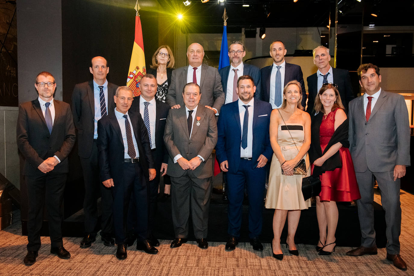 Casi 150 personas han compartido junto a Vicente Boluda y Esther Pastor la entrega de la medalla de la Legión de Honor de Francia.