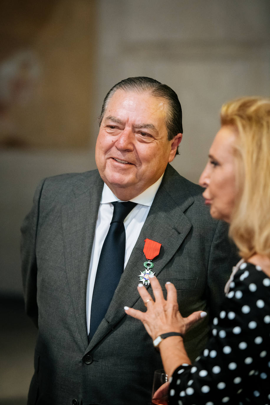 Casi 150 personas han compartido junto a Vicente Boluda y Esther Pastor la entrega de la medalla de la Legión de Honor de Francia.