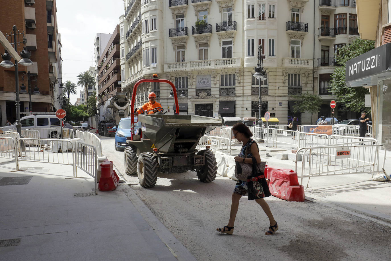 Fotos: Siguen las obras en el centro de Valencia