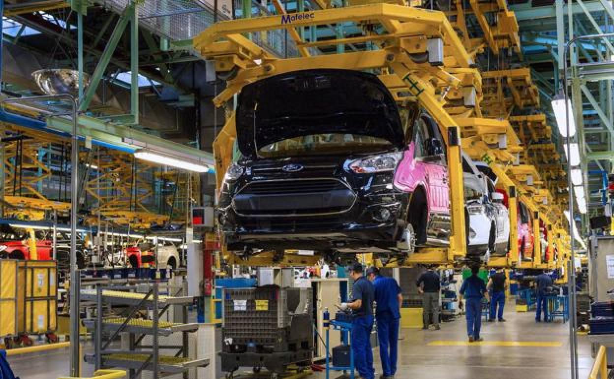 Ford Almussafes: Balón de oxígeno para 24.500 empleos en la Comunitat