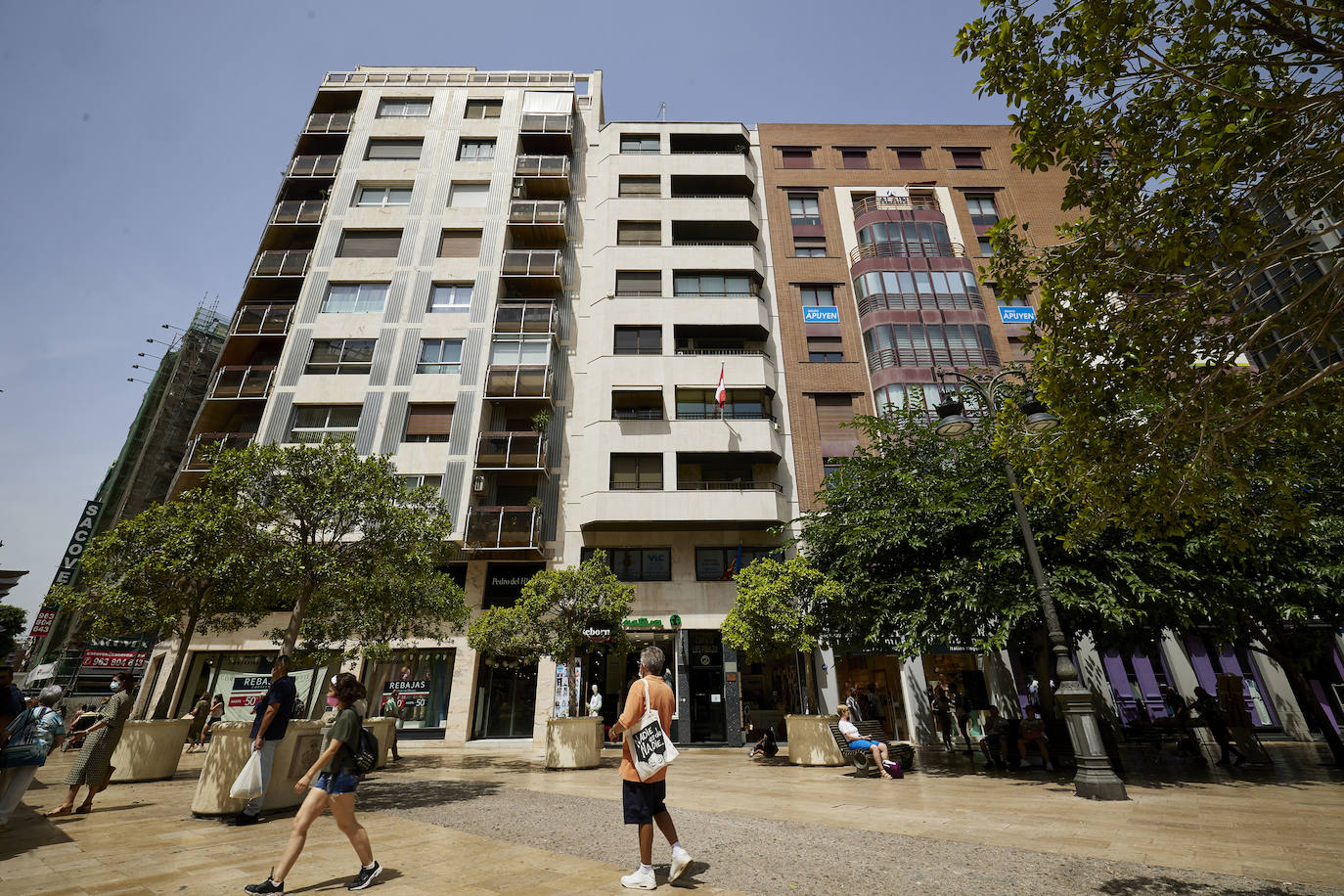 Fotos: Viviendas en la calle Colón de Valencia