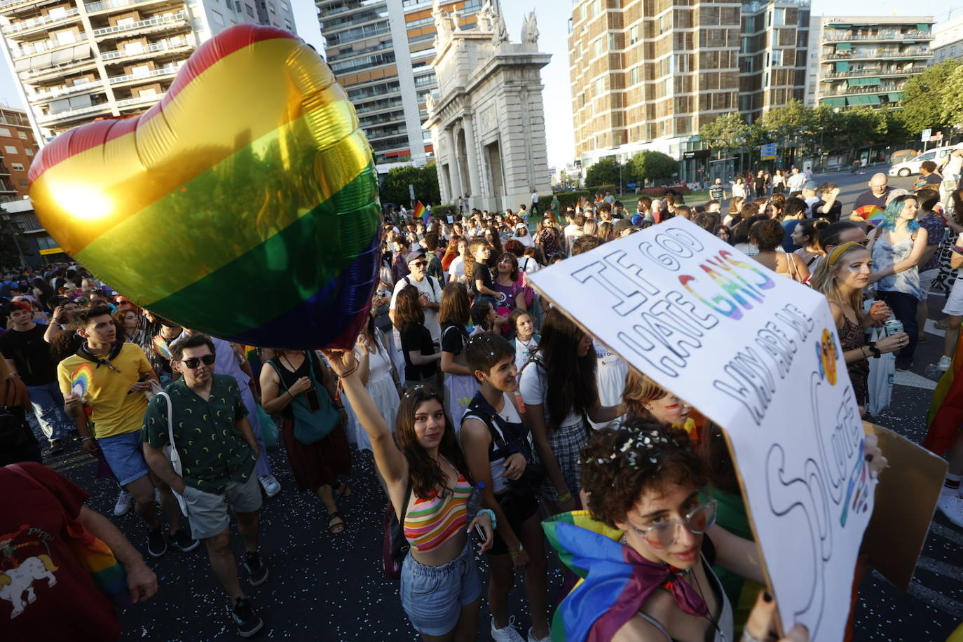 Fotos: Valencia celebra el día de Orgullo LGTBI+ 2022