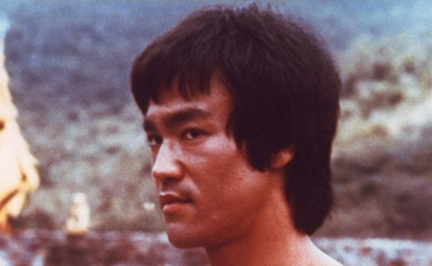 El maestro en artes marciales, Bruce Lee, asiduo a los entrenamientos isométricos. 