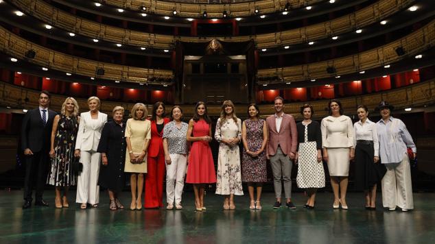 Foto de familia en el Teatro Real. 