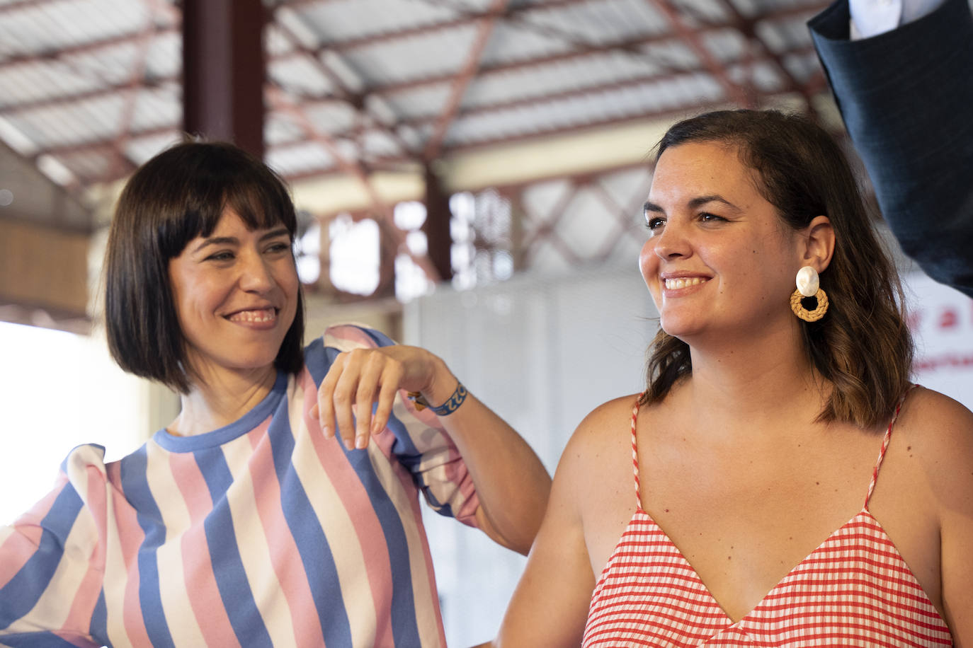 Fotos: El PSPV reúne a más de un millar de militantes y cargos municipales y autonómicos en la Marina de Valencia