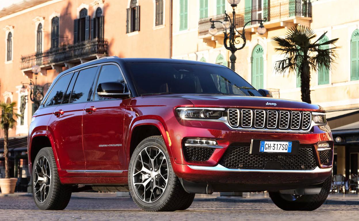 Llega la quinta generación del Jeep Grand Cherokee, la más ecológica y exclusiva
