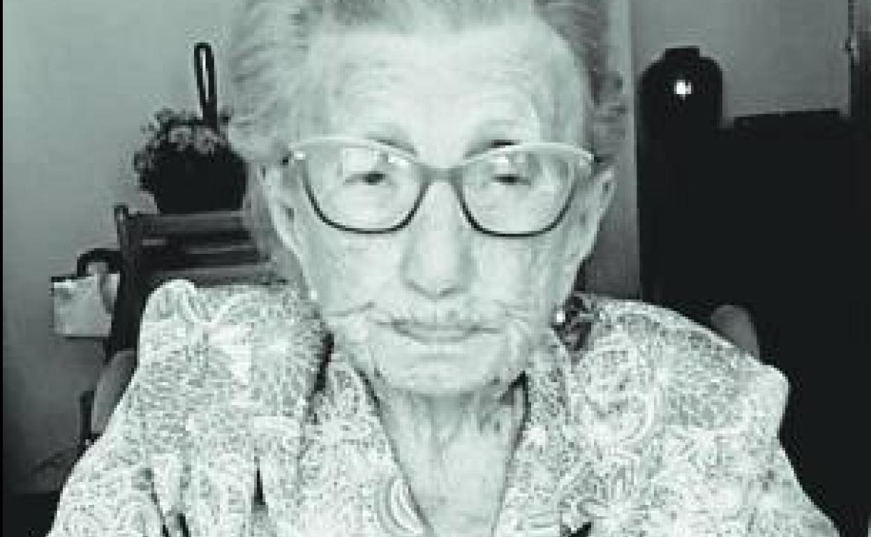 Lolita Llorens | Fallece Lolita Llorens, una de las valencianas más longevas con 108 años