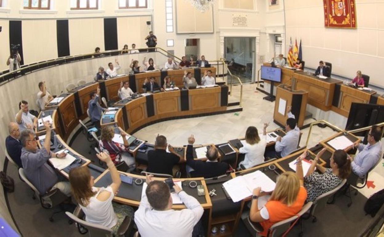 Imagen del pleno de la Diputación de Alicante este miércoles. 