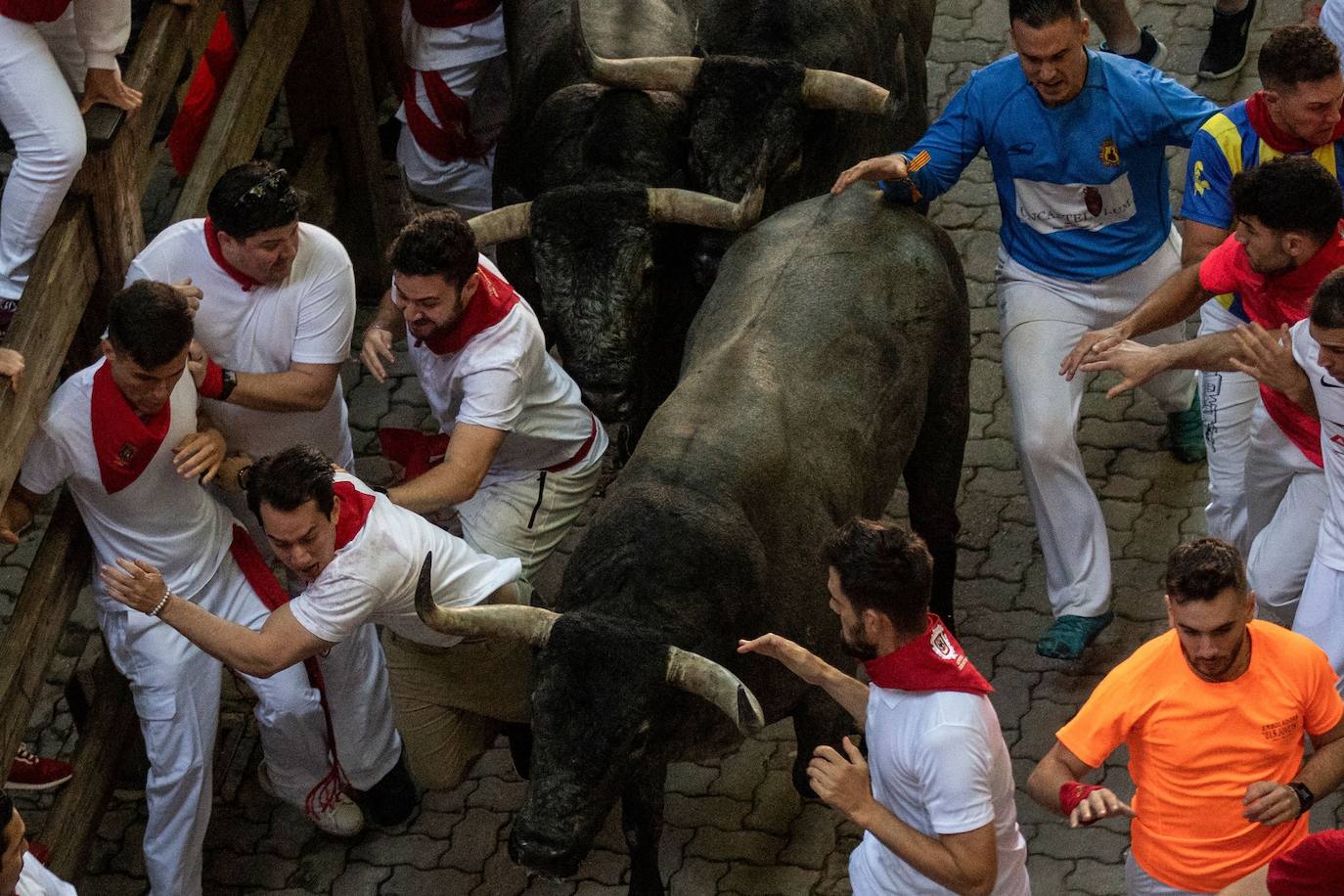 Fotos: Las fotos más espectaculares del tercer encierro de los Sanfermines 2022