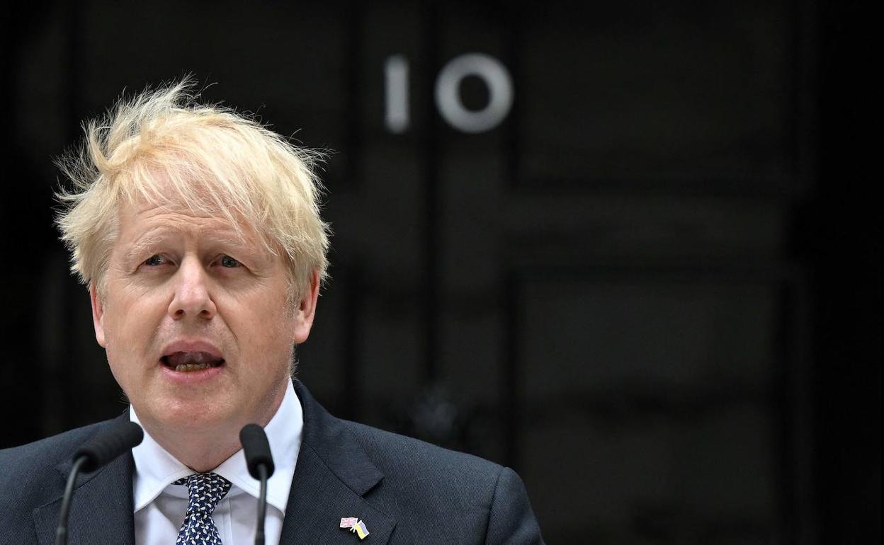 Boris Johnson anunciaba su dimisión el pasado jueves ante la sede del Gobierno. 