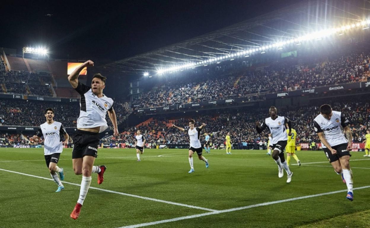 Hugo Duro, celebrando un tanto frente al Cádiz la pasada temporada. 