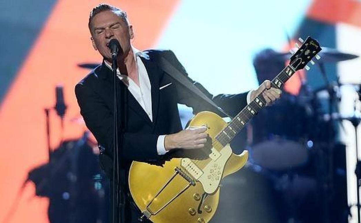 Bryan Adams.