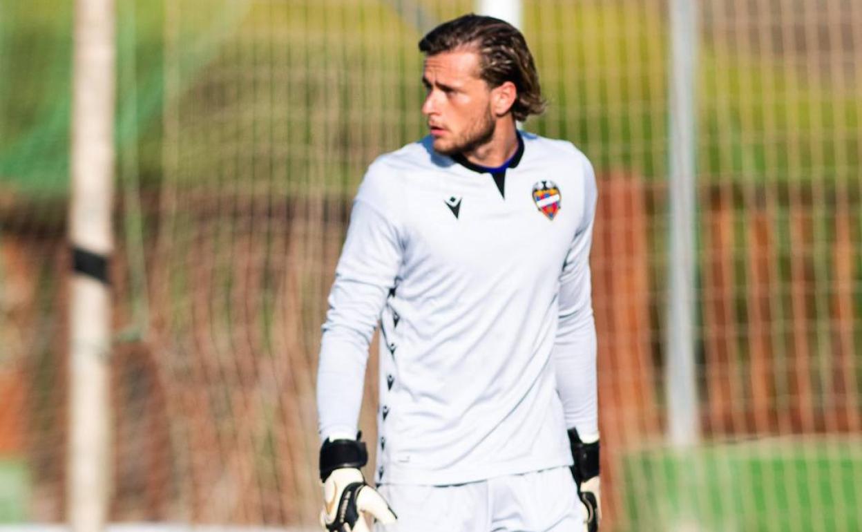 Joan Femenías, durante el amistoso contra el Qatar.