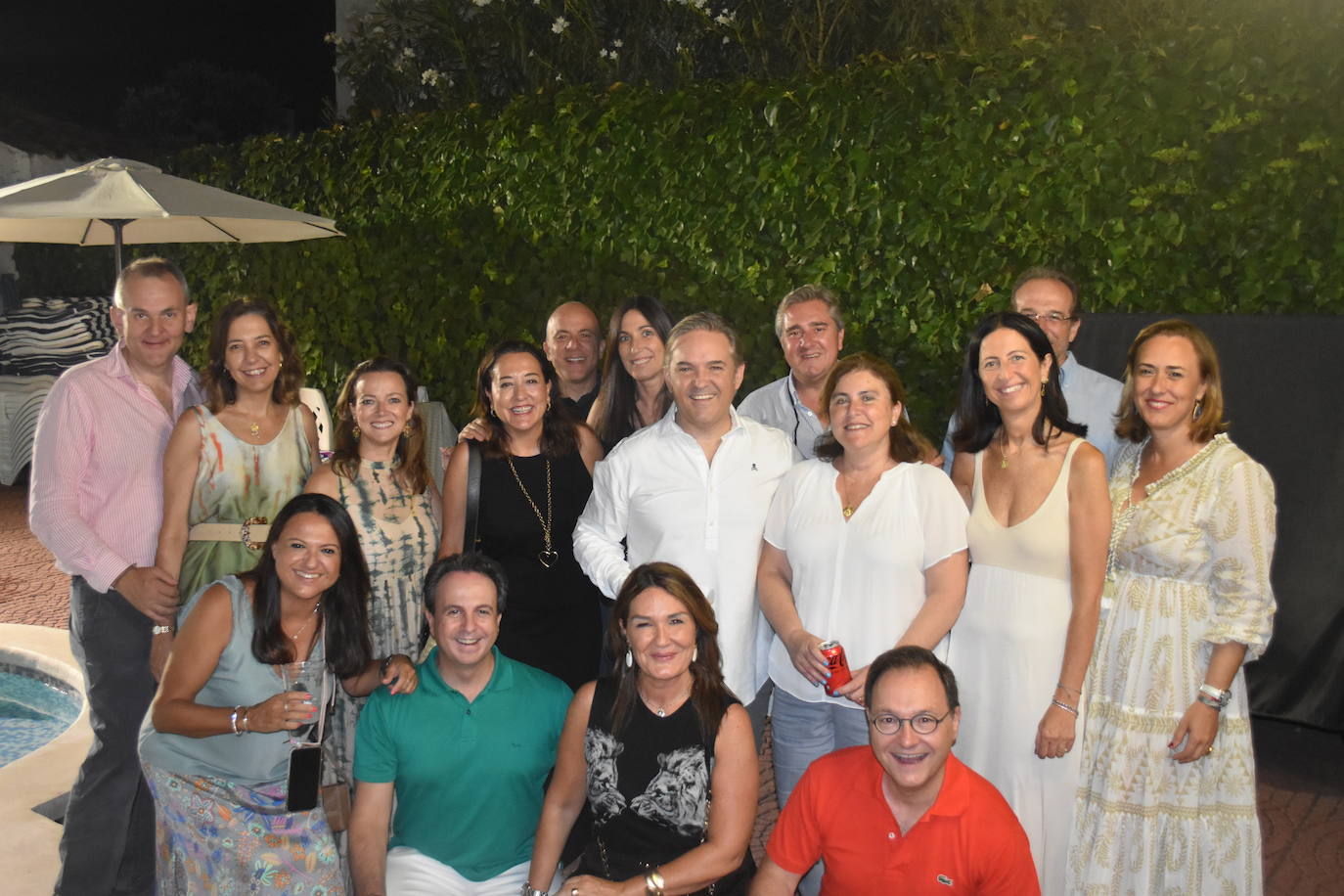 Enrique Torregrosa, Ana Pérez, Ivanna Pinedo, Pepa Bargues, Luis Lillo, Paloma Pérez, Javier Ortiz, Lourdes Vañó, Antonio Jordán, Inma Roldán, Carlos Fernández, Cuchita Taulet, Sergio Montesinos, Beatriz Maset y Inma Rel.