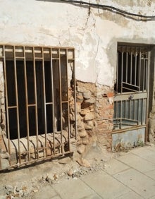 Imagen secundaria 2 - Diferentes inmuebles en estado de ruina repartidos por el casco antiguo contestano. 