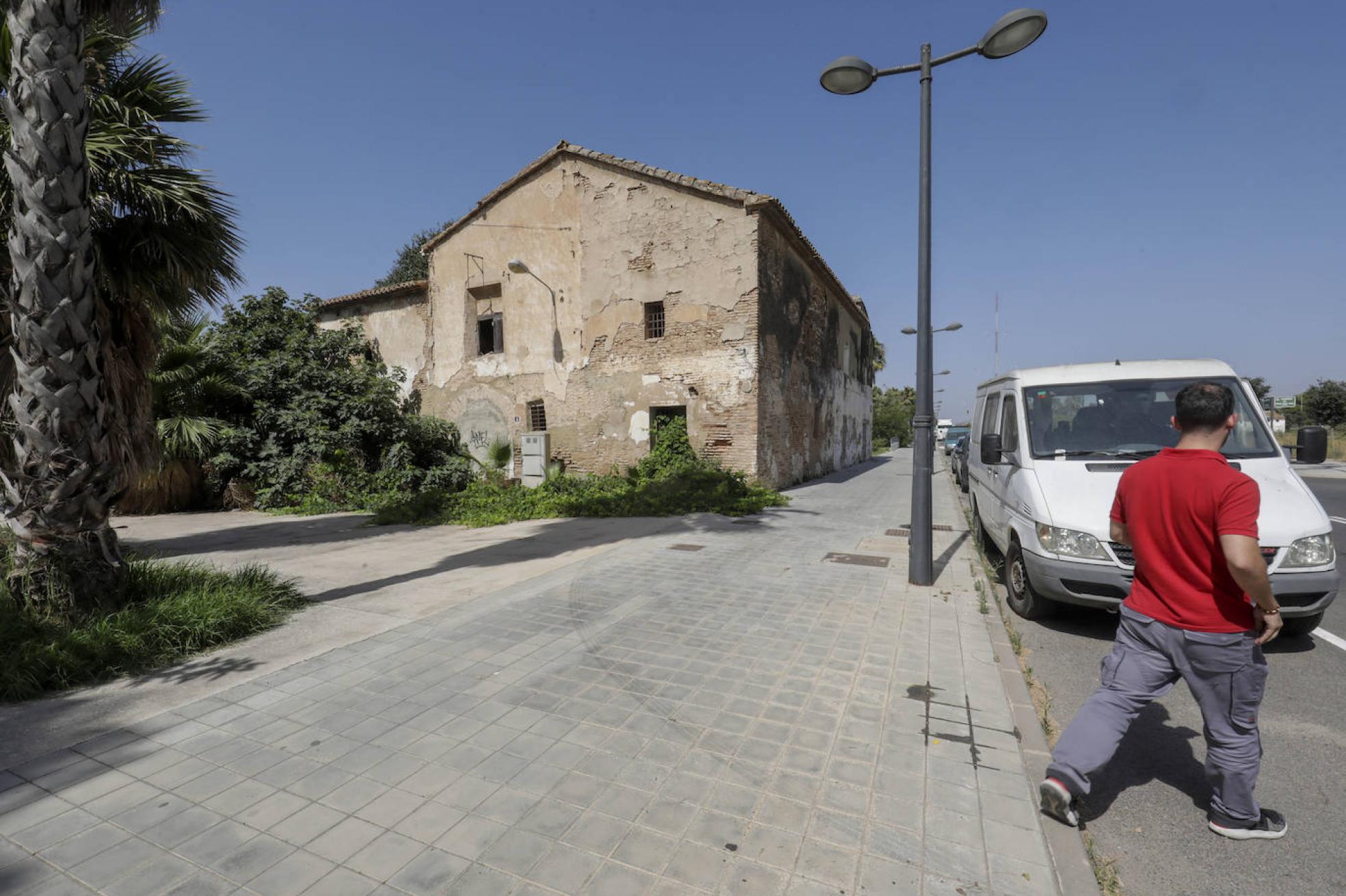 Alquería de Tallarós. Desde hace más de un año el Círculo tiene denunciado su pésimo estado. 