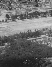 Imagen secundaria 2 - Proyecto de Goerlich para el Stadium; abajo, sus instalaciones anegadas y abajo, vista aérea.