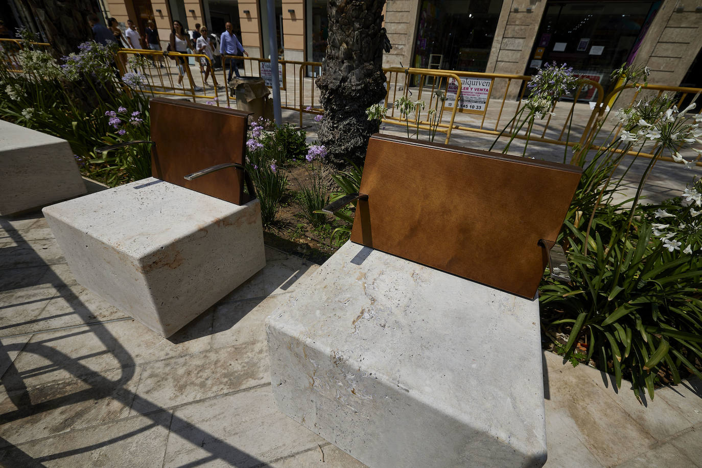 Fotos: Así es la nueva plaza de la Reina de Valencia