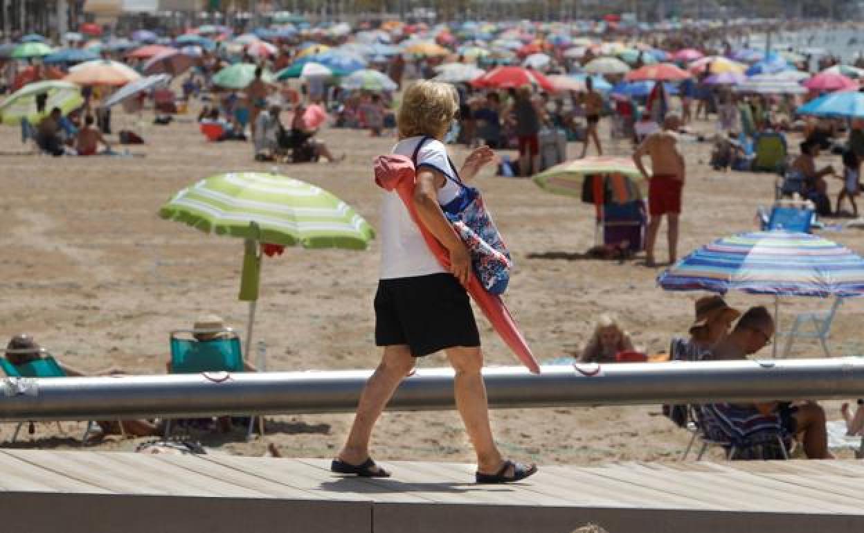 El calor seguirá siendo intenso durante el fin de semana. 