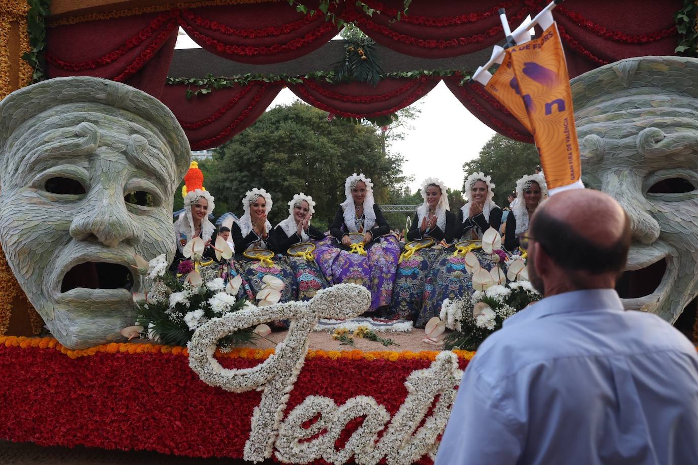 Fotos: La Batalla de Flores pone punto y final a la Feria de Julio