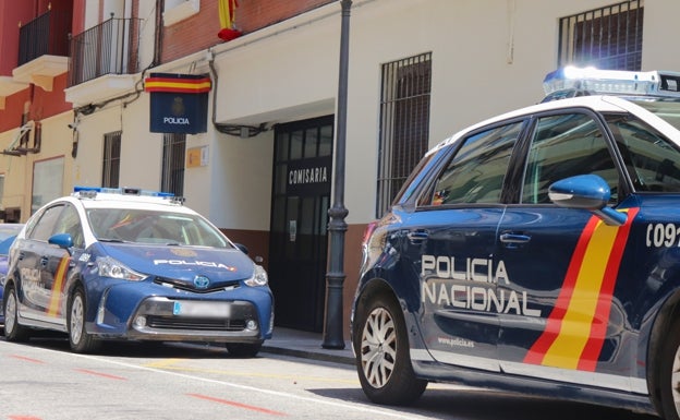 Pegan con bates de beisbol, barras de hierro y botellas una paliza a un joven de 27 años en San Juan