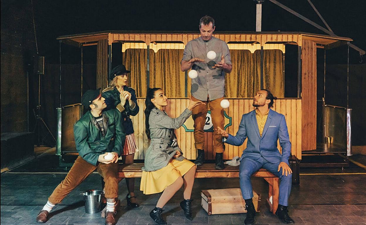 Espectáculo de la compañía valenciana de Circo La Finestra. 