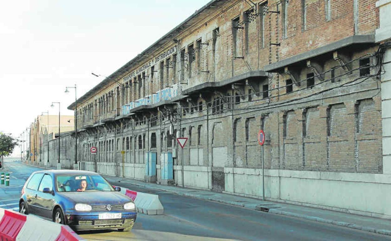 Edificio Docks de la Marina de Valencia | Luz verde para el nuevo uso de los Docks de Valencia