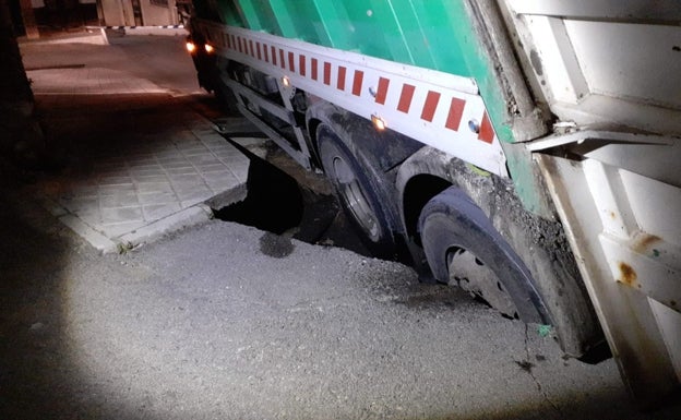 La noche en la que la tierra se tragó al camión de la basura. 