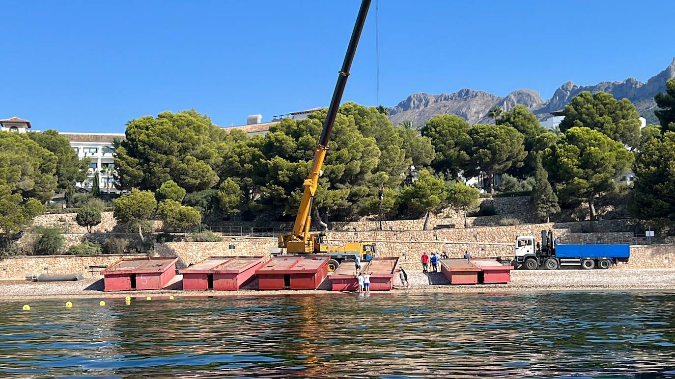 Fotos: Empiezan los preparativos para el Castell de l&#039;Olla en Altea