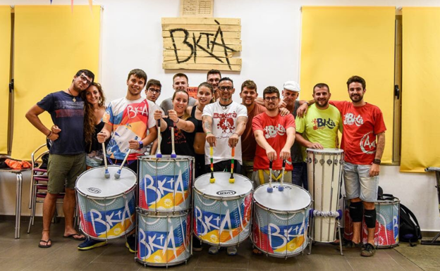 Integrantes de 'Baketà', ganador del concurso. 