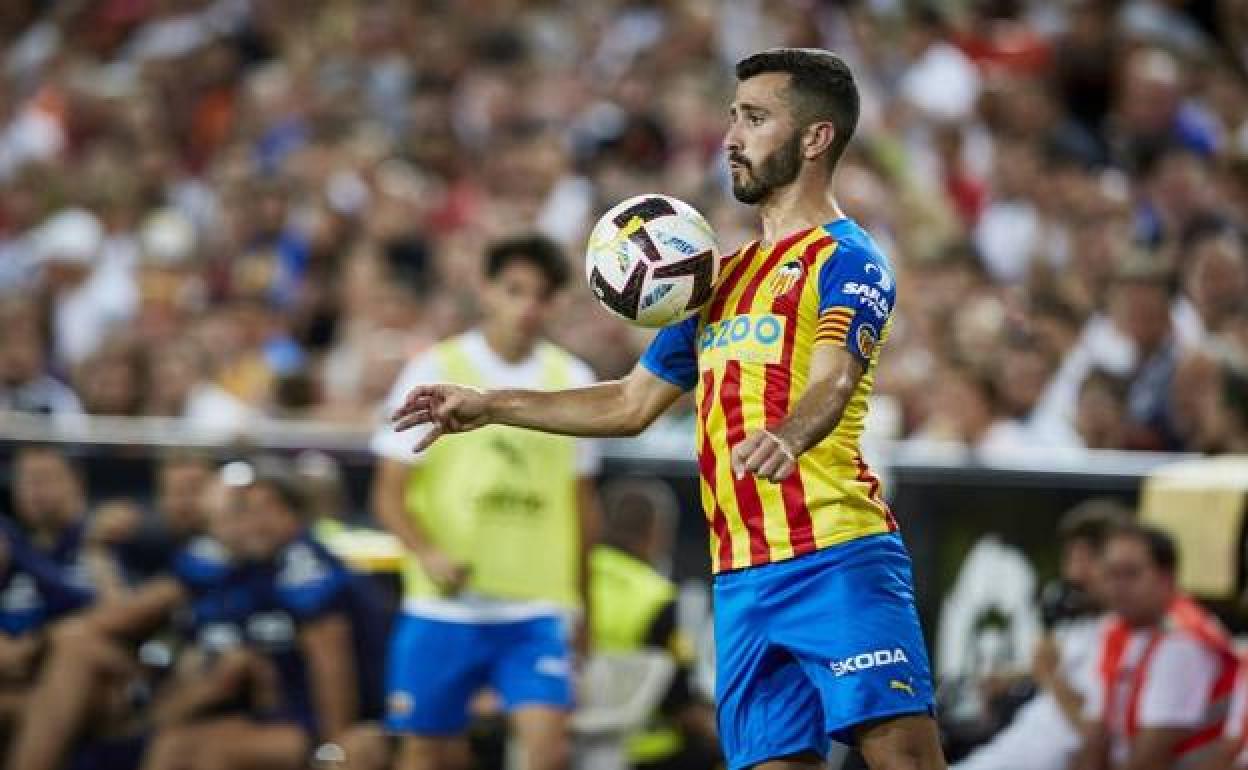 José Gayà, durante el partido contra la Atalanta. 