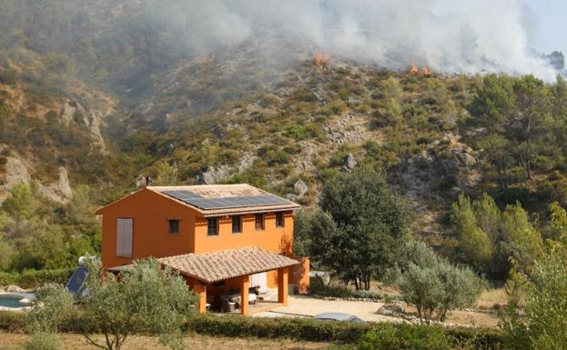 Los 15 municipios evacuados por los incendios de Vall d'Ebo y Bejís