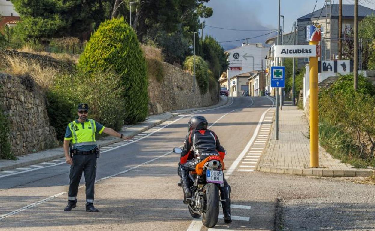 Incendio en Valencia y Castellón | ¿Se puede obligar a confinar a la población por un incendio forestal? Hay hasta multas